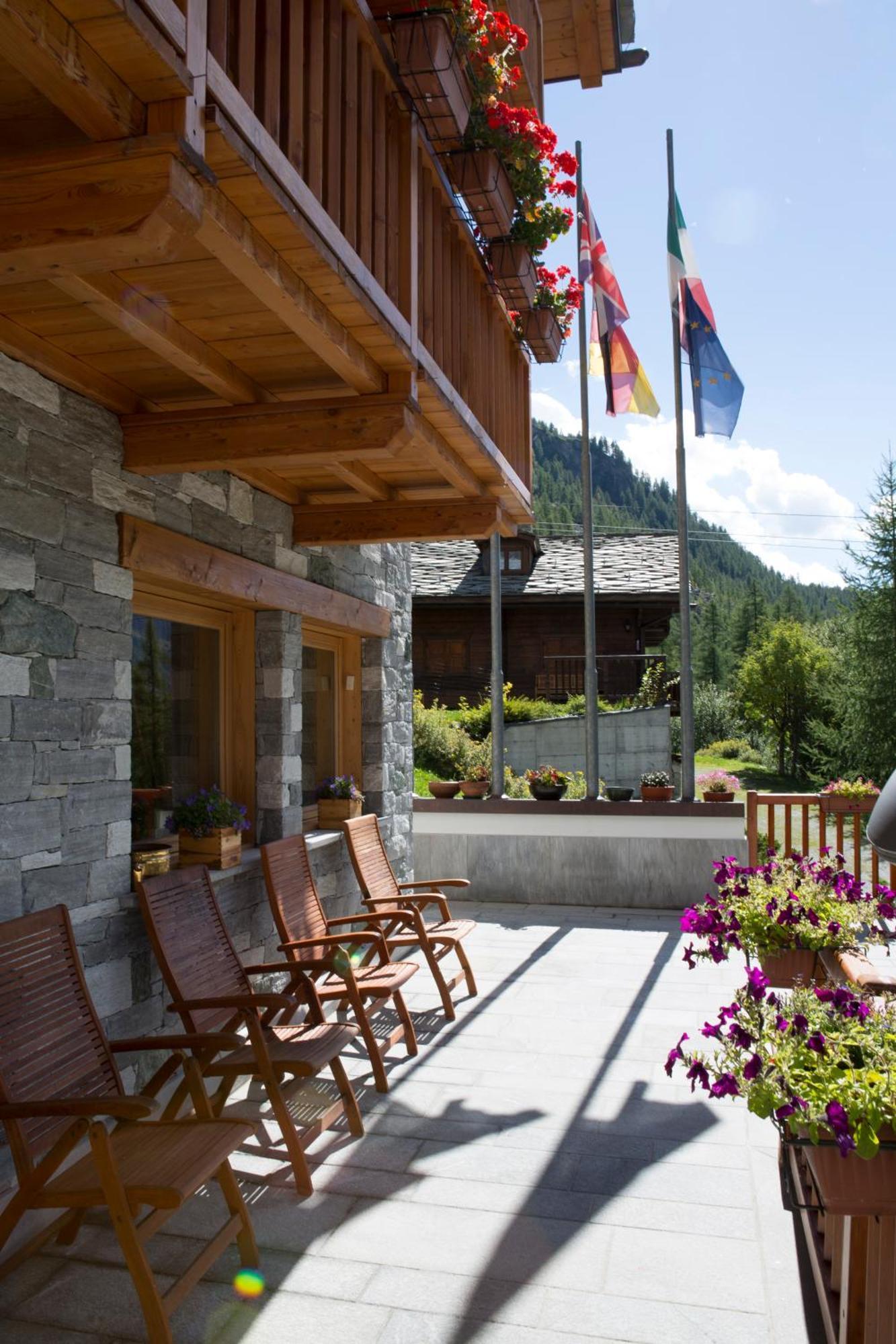 Hotel De Gletscher Gressoney-La-Trinite Exterior photo
